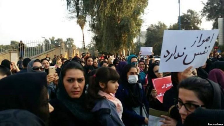 احتجاجات متواصلة في إقليم الأحواز الجفاف يضرب إيران وسط فشل نظام الملالي- أرشيفية