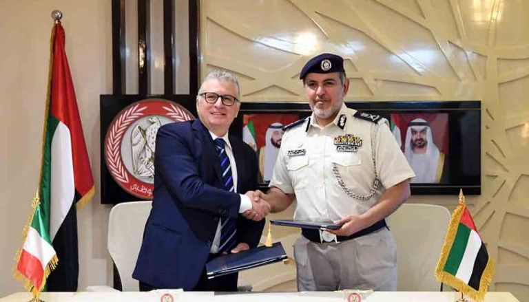 شرطة أبوظبي توقع اتفاقية تعاون مع جامعة روما 