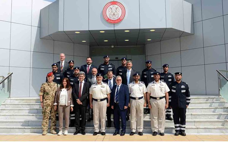 شرطة أبوظبي توقع اتفاقية تعاون مع جامعة روما