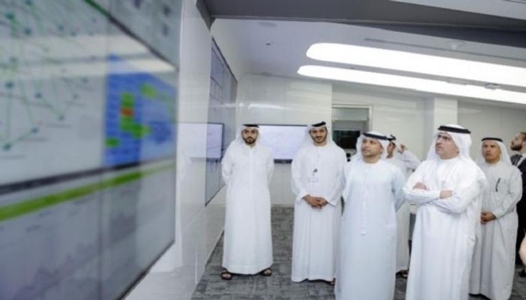 سعيد محمد الطاير يفتتح أول مركز تحكم رقمي لـ"كهرباء ومياه دبي"