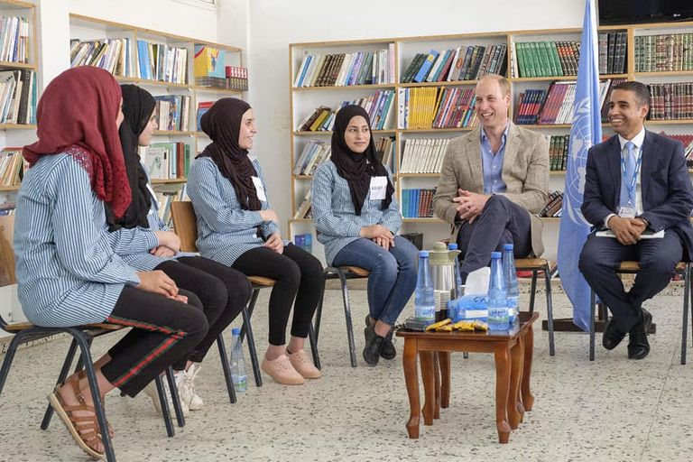 الأمير ويليام في مخيم الجلزون للاجئين