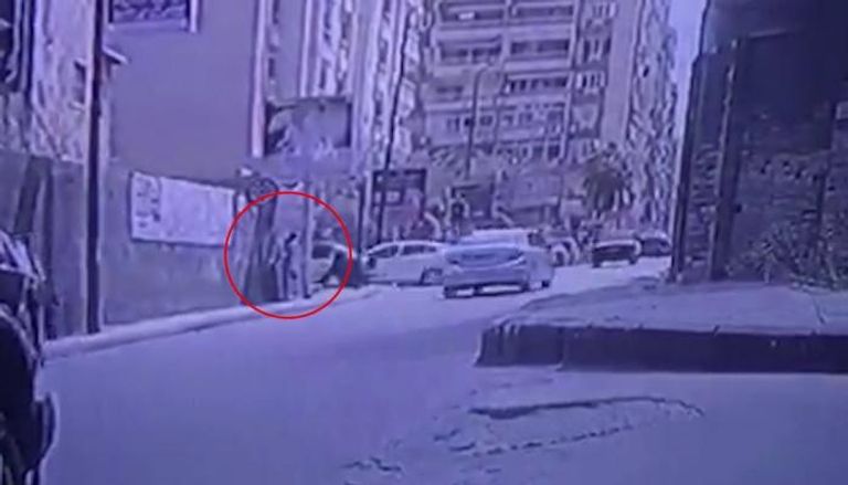 جانب من حادث استهداف موكب مدير أمن الإسكندرية السابق 