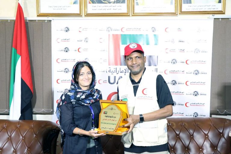 مسؤول أممي يشيد بمشاريع الإمارات في المحافظات اليمنية المحررة