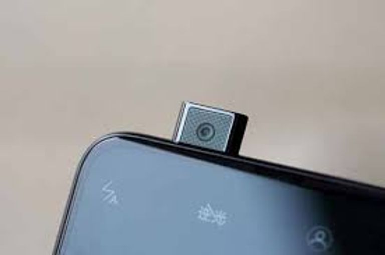 "فيفو" الصينية تطلق هاتفا يمكنه التعرف على الأشخاص من على بعد 3 أمتار