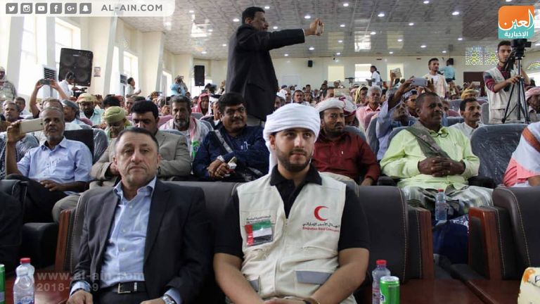 هيئة الهلال الأحمر الإماراتي تُنظم عُرسًا جماعيًّا في محافظة أبين