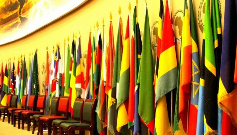 أعلام الدول الأفريقية - قضايا مصيرية تواجه القارة السمراء