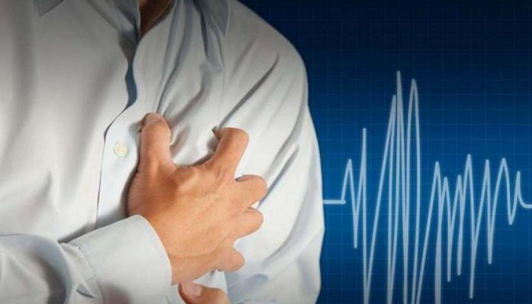 تسارع ضربات القلب مشكلة تواجه العديد من الأشخاص البالغين 