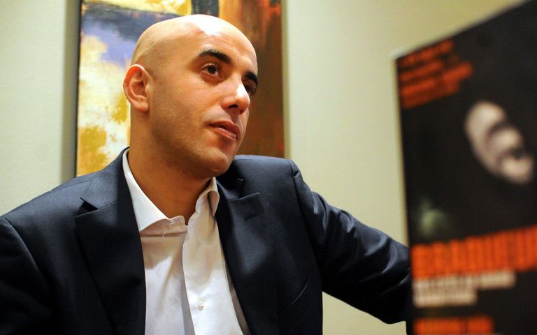 رضوان فايد المجرم الفار من أحد سجون فرنسا