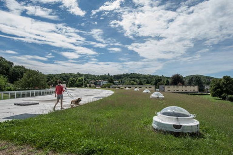مدينة إيفري الإيطالية - أرشيفية