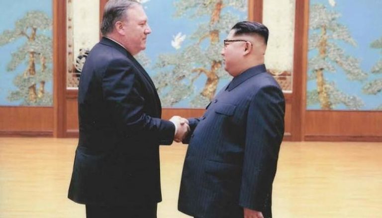 زعيم كوريا الشمالية ووزير الخارجية الأمريكي 
