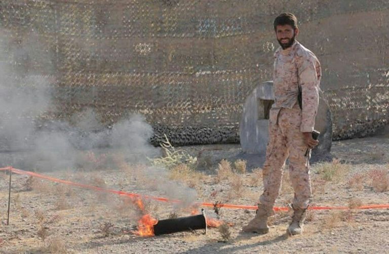 رشيد في احدى المهام العسكرية القائد الإيراني القتيل في سوريا