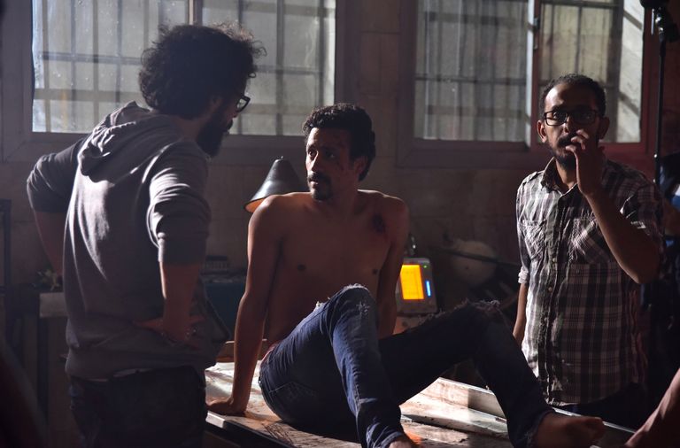 مشهد من الفيلم المصري 122