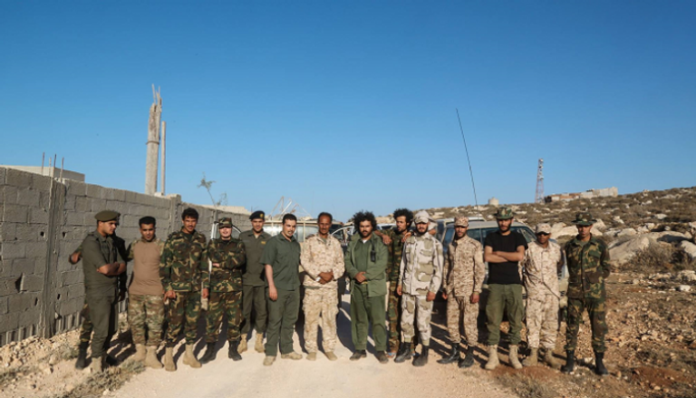 أفراد من الجيش الليبي في مدينة درنة