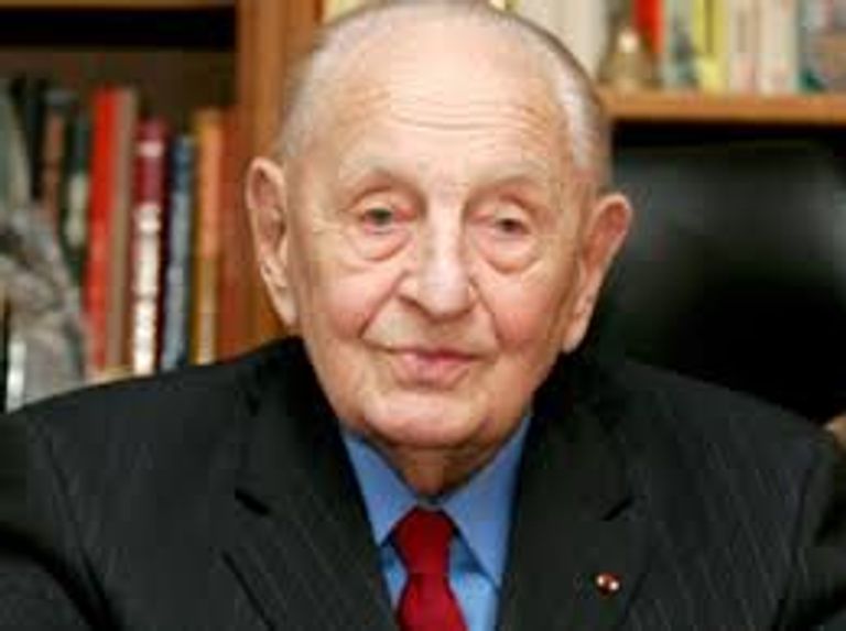 سفاح فرنسا الجنرال مارسيل بيجار الشهيد الجزائري العربي بن مهيدي