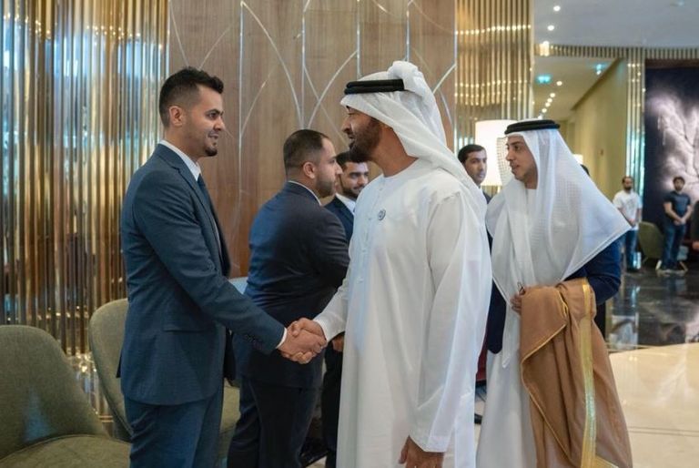 الشيخ محمد بن زايد يلتقي طلبة الإمارات المبتعثين الدارسين بأستانا