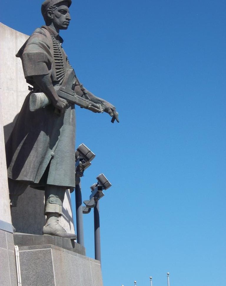 مقام الشهيد في الجزائر مقام الشهيد في الجزائر العاصمة