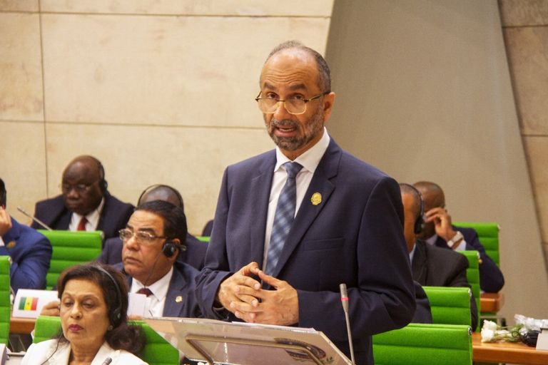 جانب من أعمال الجلسة التأسيسية للبرلمان الدولي للتسامح والسلام