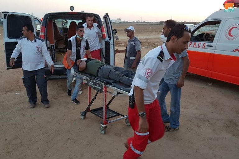 الشباب الفلسطيني خلال المشاركة في فعاليات مسيرة العودة