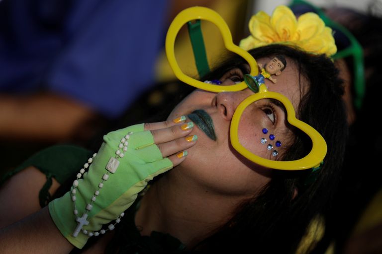 نيمار يبكي بعد الهزيمة أمام بلجيكا