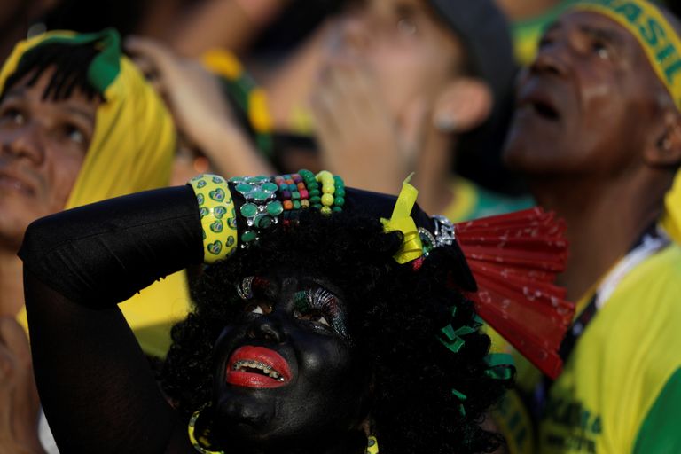 نيمار يبكي بعد الهزيمة أمام بلجيكا