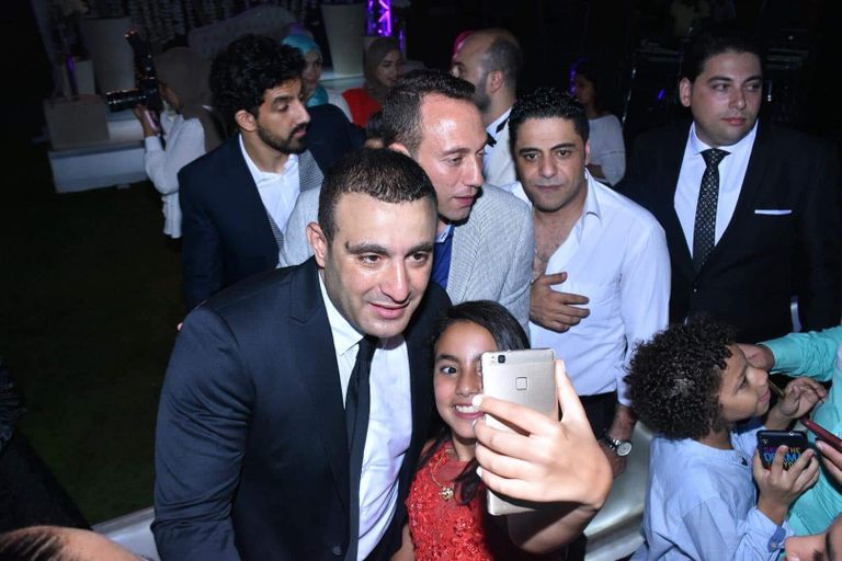 محمد علي رزق يحتفل بزفافه على سارة فهيم