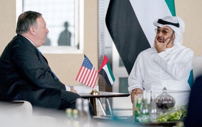 الشيخ محمد بن زايد آل نهيان خلال لقائه بومبيو الشيخ محمد بن زايد آل نهيان خلال لقائه بومبيو