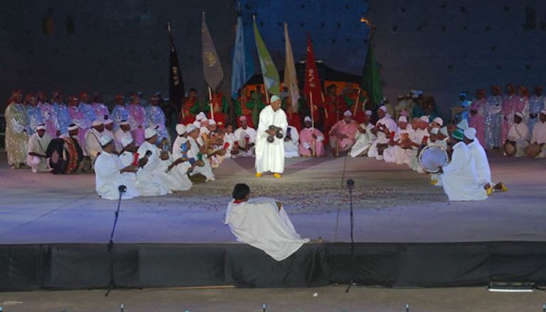 جانب من فعاليات الدورة 49 للمهرجان الوطني للفنون الشعبية في مراكش