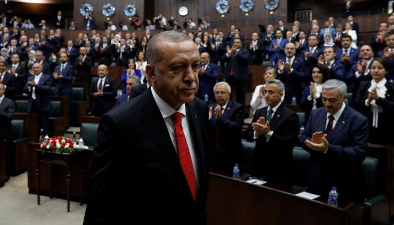 أردوغان يؤدي اليمين أمام البرلمان