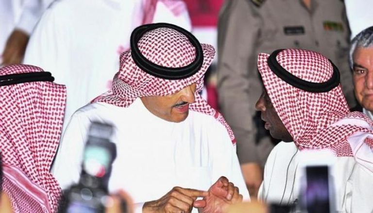 الأمير سلطان بن سلمان يشهد انطلاقة معزوفات الفرقة السعودية من سوق عكاظ
