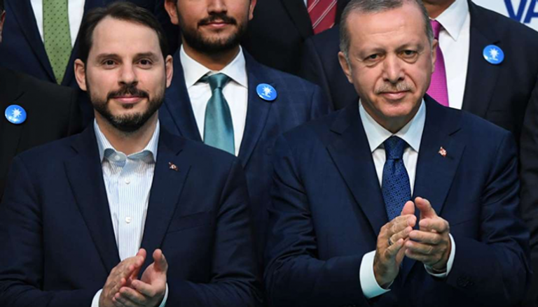 أردوغان وصهره بيرات البيرق