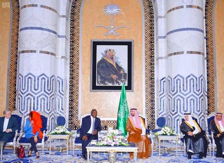 الملك سلمان بن عبدالعزيز آل سعود يستقبل رئيس جنوب أفريقيا
