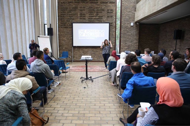 جانب من المنتدى