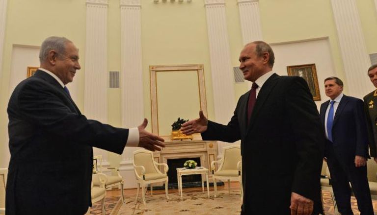 نتنياهو خلال لقائه بوتين أمس في موسكو