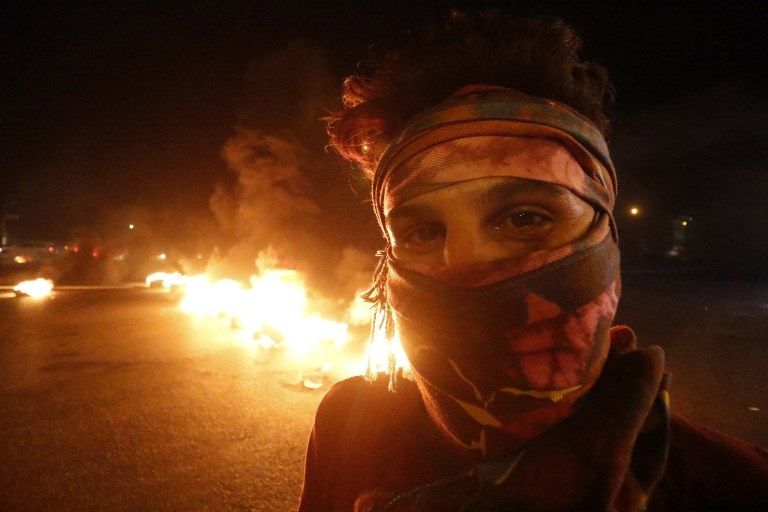 صورة نشرتها مواقع عراقية لاقتحام المطار