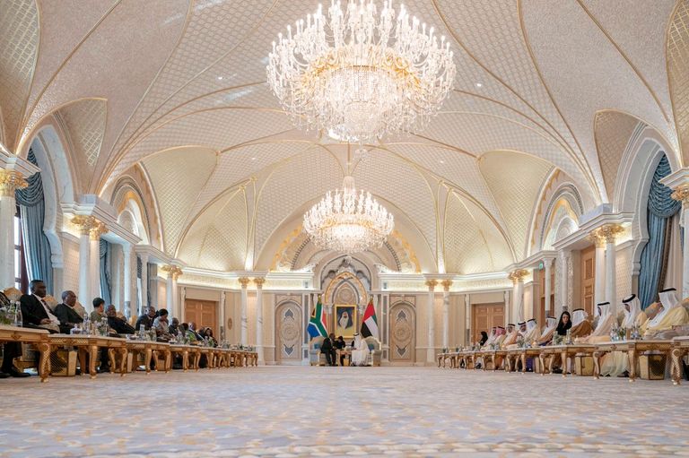 الشيخ محمد بن زايد آل نهيان مع رئيس جنوب أفريقيا