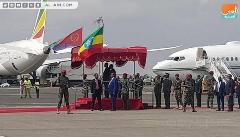 الرئيس الأريتري يصل إلى إثيوبيا وسط استقبال حاشد