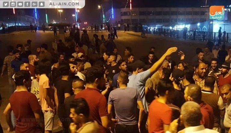 المتظاهرون في العراق 
