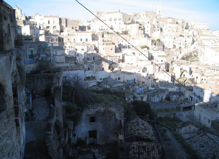 مدينة ماتيرا الإيطالية