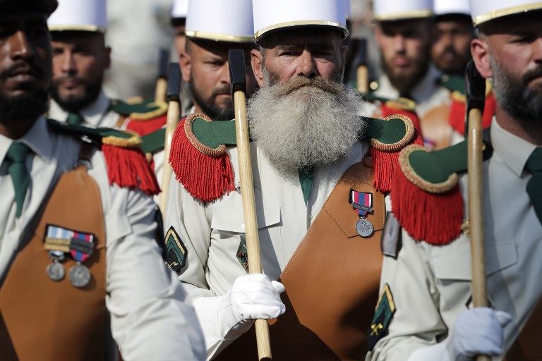 فرنسا تحتفل بعيدها الوطني