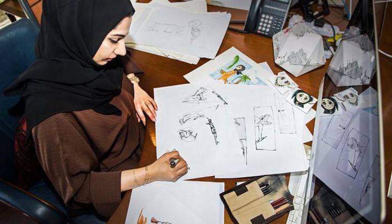 دانة المضرب.. فنانة تنقل التراث الإماراتي بالرسوم الكرتونية
