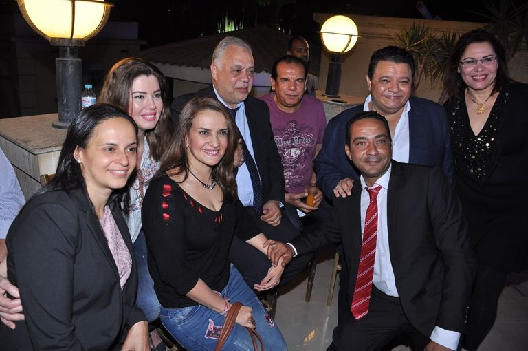 فنانون وإعلاميون في حفل مؤسسة أولادنا في القاهرة