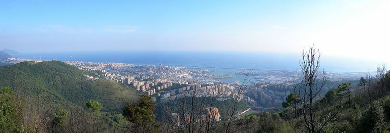 جنوة الإيطالية مدينة تبادل الثقافات