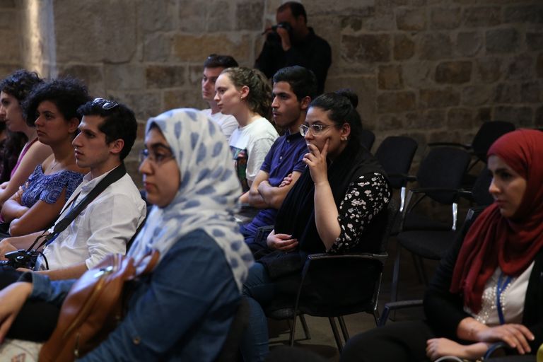 زيارة الطلاب لكاتدرائية سانت بولس التاريخية في لندن