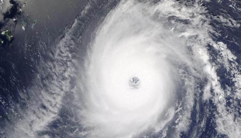 صورة من الفضاء لإعصار