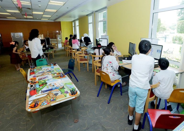 البرنامج يشتمل على العديد من الفعاليات وورش العمل