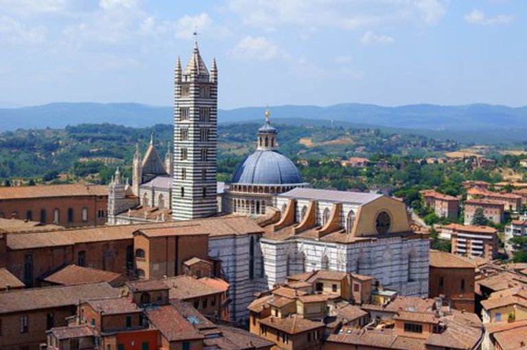 سيينا الإيطالية.. مدينة العصور الوسطى