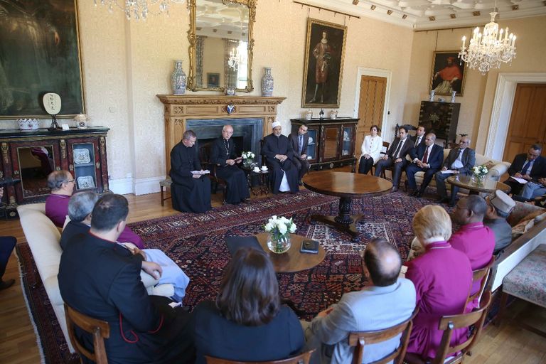 الإمام الأكبر الدكتور أحمد الطيب والدكتور جاستن ويلبي