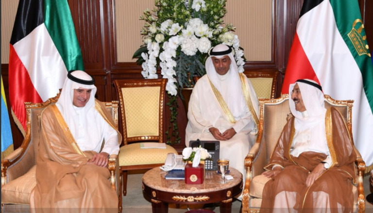 أمير الكويت يلتقي وزير الخارجية السعودي