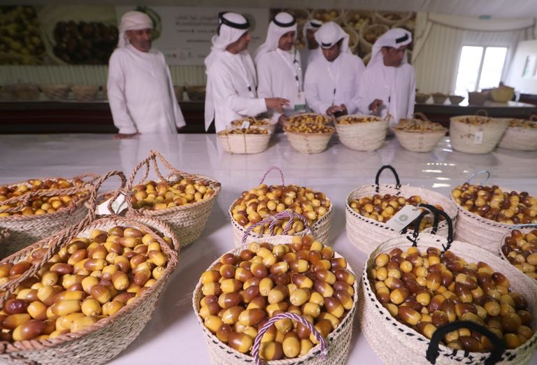 انطلاق النسخة الـ14 من مهرجان ليوا للرطب 