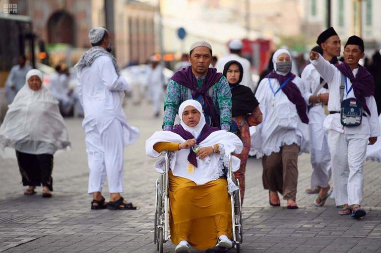 المدينة المنورة تستقبل أول طلائع أفواج الحجيج 
